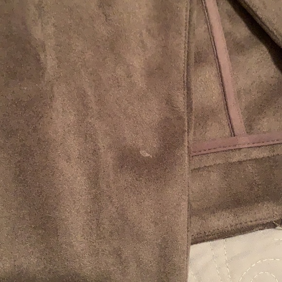 GF Jacket - Picture 6 of 8